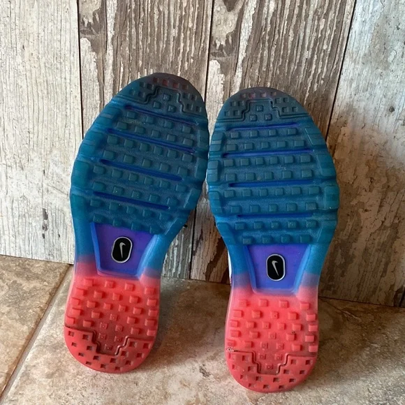 Nike Flyknit max shoes - Picture 3 of 12